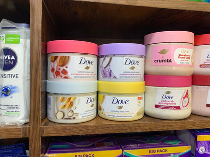 Dove Exfoliating Body Polish Crushed Macadamia & Rice Milk 298g - Gommage Exfoliant Pour Le Corps for Smooth Soft Skin