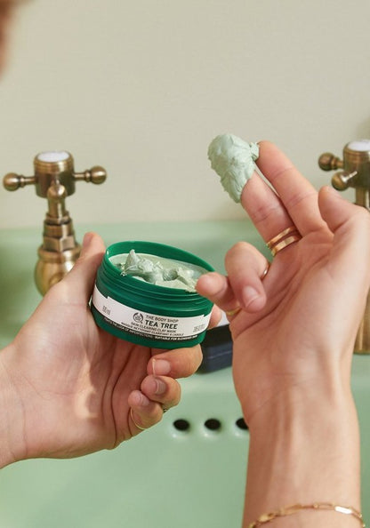 The Body Shop Tea Tree Skin Clearing Clay Mask (100ML)