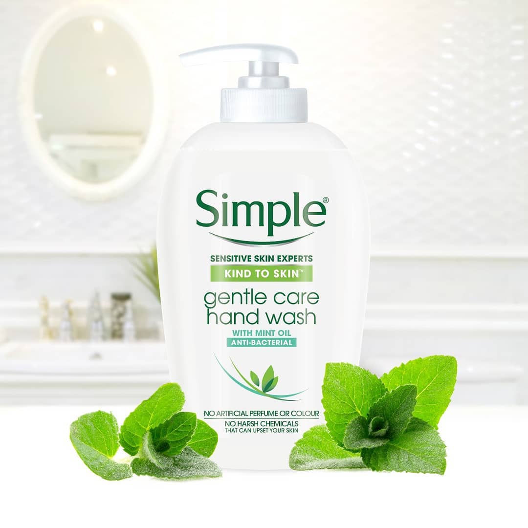 Simple - Kind to Skin Anti-Bacterial Gentle Care Handwash Mint oil - 250ml, multi-coloured