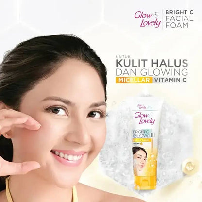 Glow & Lovely Bright C Glow Facial Foam Vitamin C 100g - Brightening Face Wash for Radiant, Clear & Even Tone Skin