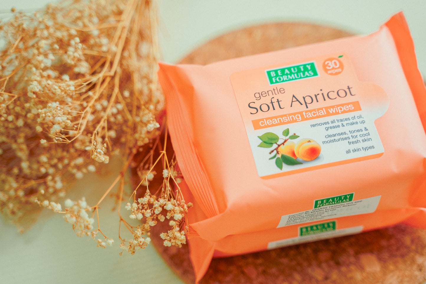 Beauty Formulas Gentle Soft Apricot Cleansing Wipes 25s