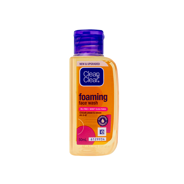 New & Improved Clean & Clear Foaming Face Wash 50ml – Oil Free Cleanser, Won’t Clog Pores, Removes Dirt & Oil