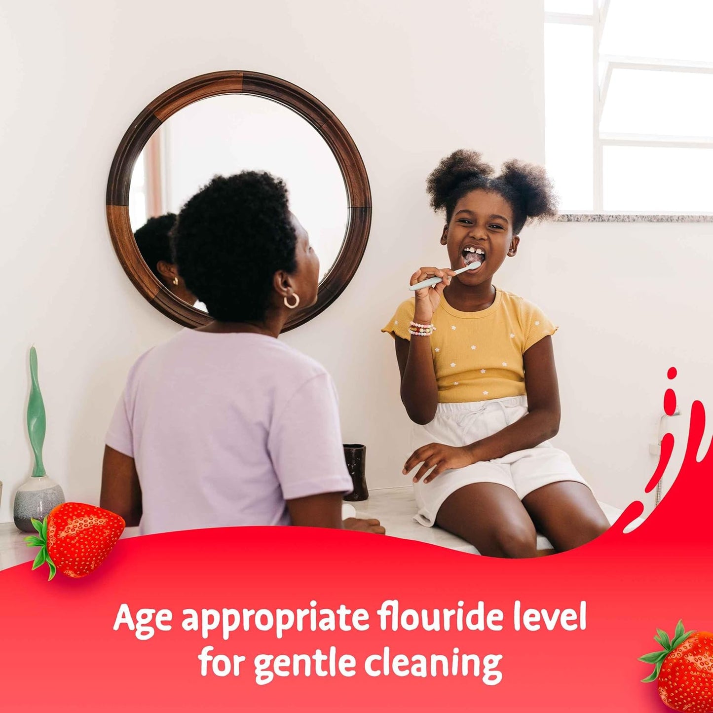 Aquafresh 0% Artificial Flavour & Sweetener Splash Strawberry Toothpaste 3 - 8 Years 75ml - Gentle 24hr Protection Kids Tooth