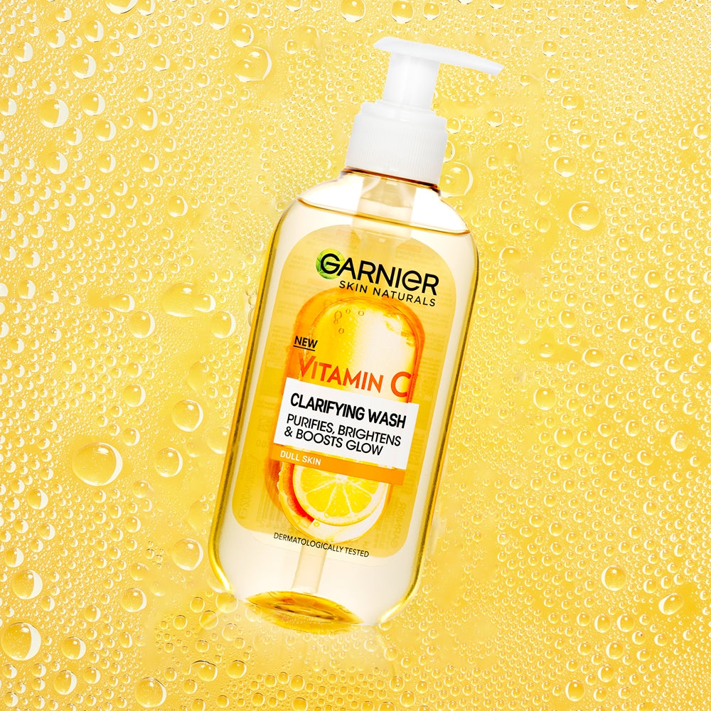 Garnier Skin Naturals Vitamin C Clarifying Wash 200ml Brightening & Refreshing Face Cleanser