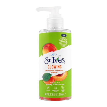 St Ives Glowing Daily Facial Cleanser Apricot 200ml - Deep Cleansing Face Wash for Radiant, Fresh & Smooth Skin