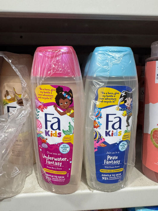 Fa Kids Dive into an Underwater Fantasy Berry Scent 2-in-1 Shower Gel & Shampoo 400ml - Gentle to Skin, 95% Naturally Derived