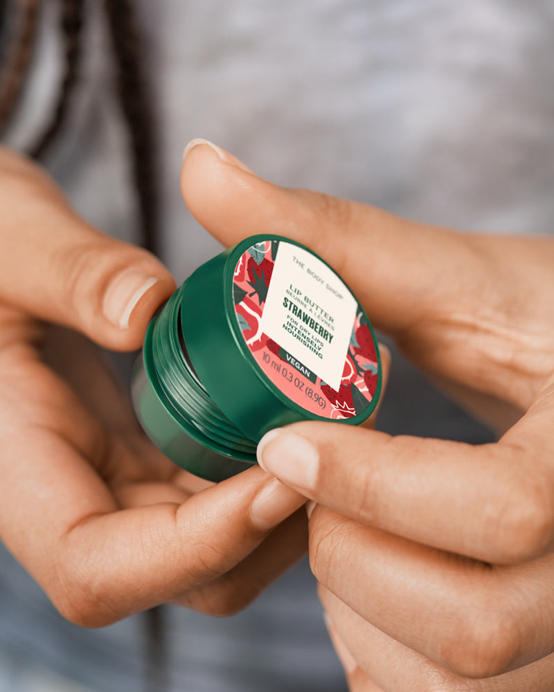 The Body Shop Strawberry Lip Butter 10ml
