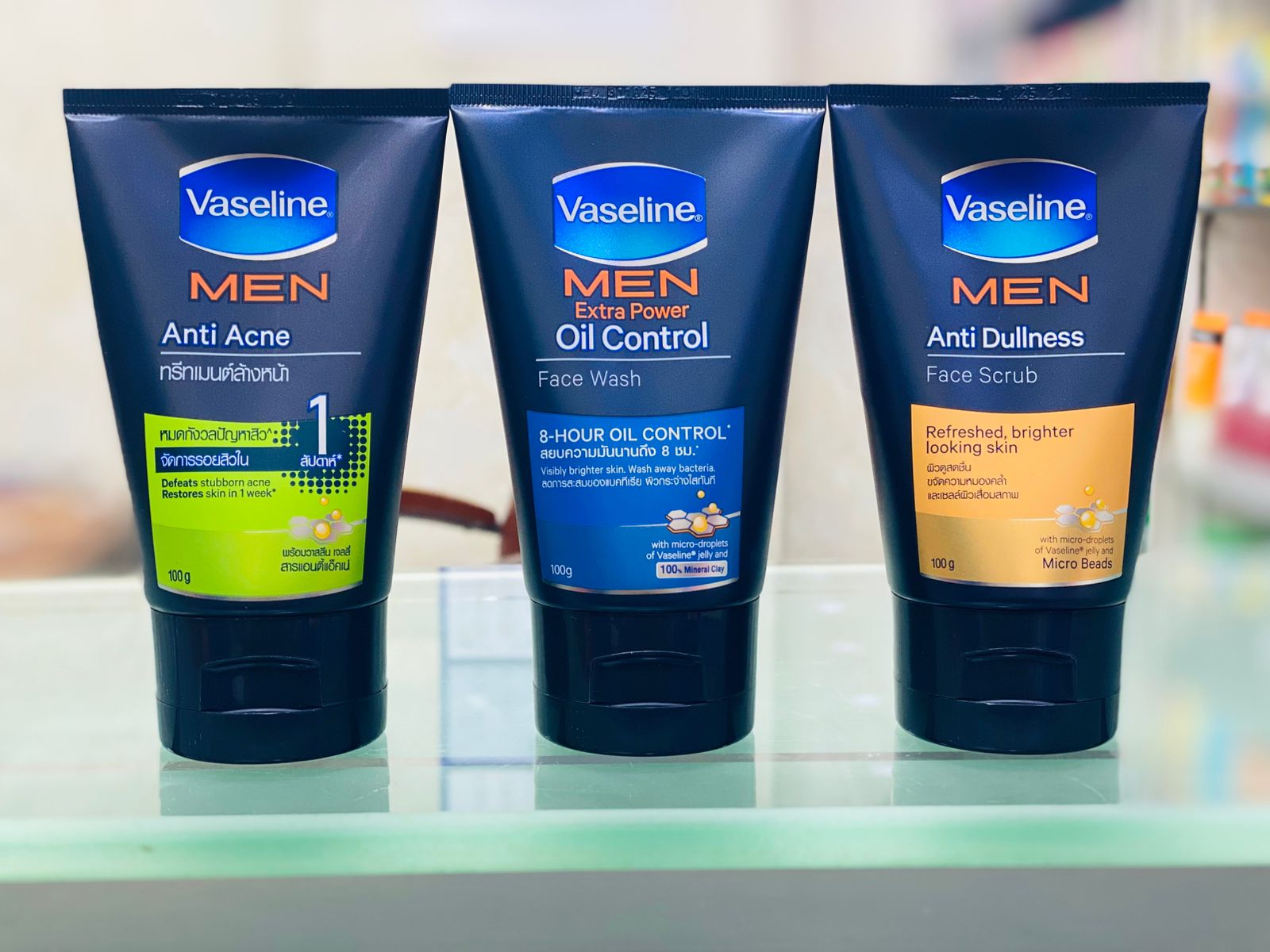 Vaseline Men Anti-Acne Face Wash 100g - Deep Cleansing for Acne-Prone Skin