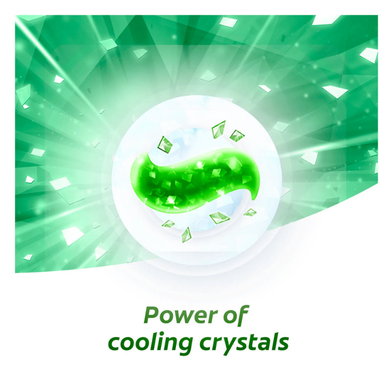 Colgate MaxFresh Toothpaste with Cooling Crystals Clean Mint 100ml - Extra Fresh, 10x Longer Cooling