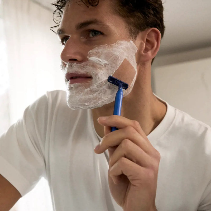 Oriflame North for Men Subzero 2-in-1 Shaving & Cleansing Foam 200ml