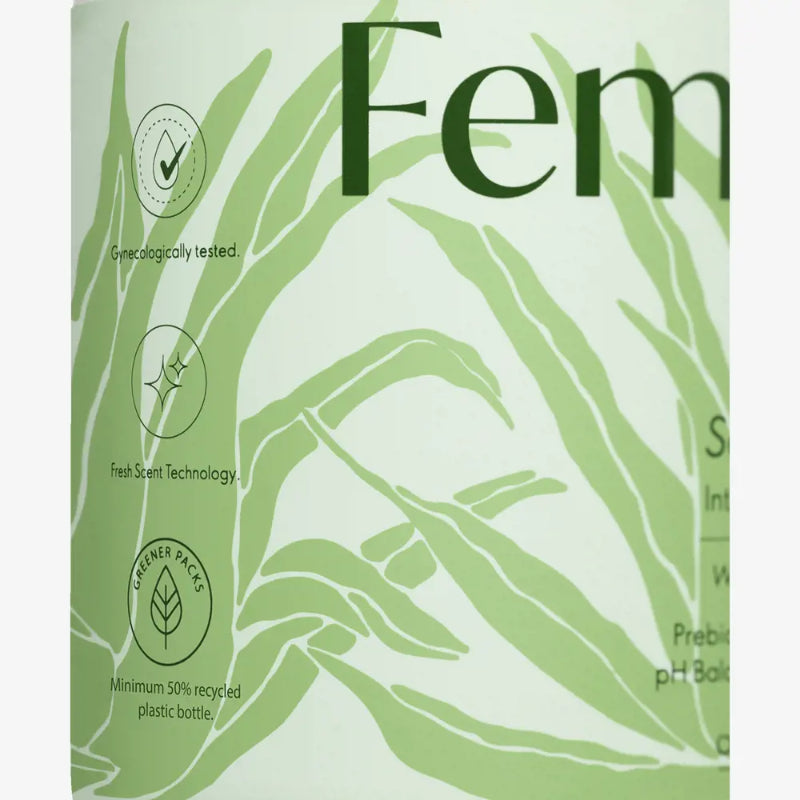 Oriflame Feminelle Soothing Intimate Wash with Aloe Vera 300ml