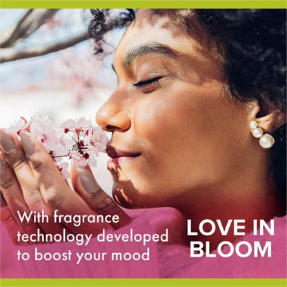 Palmolive Aroma Essence Love in Bloom Shower Gel 250ml