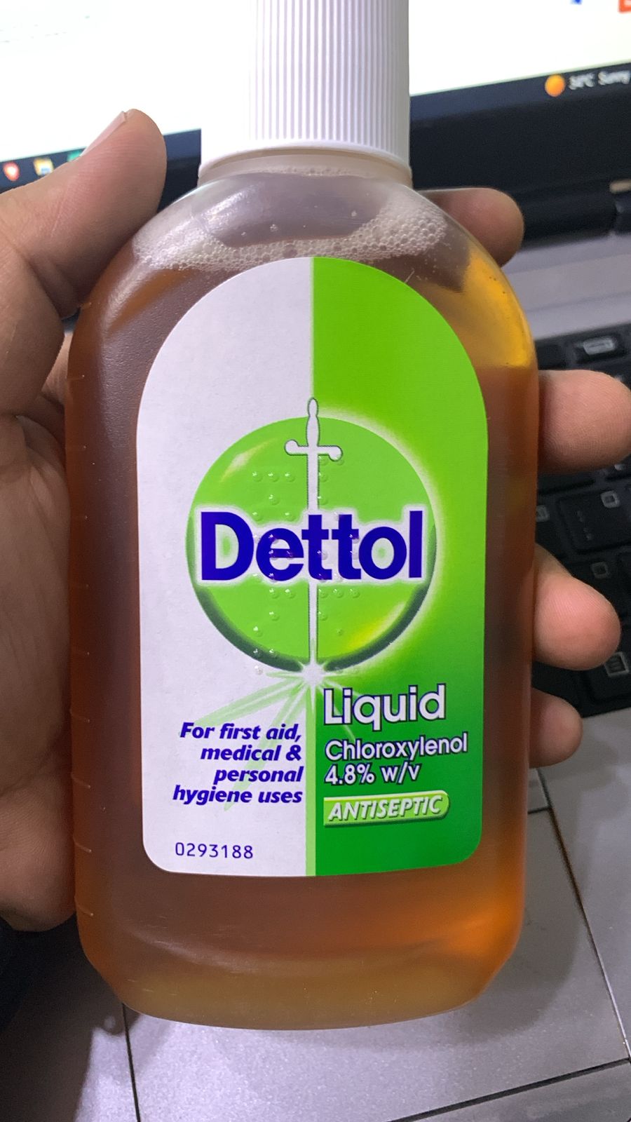 Dettol Liquid Chloroxylenol 4.8% w/v Antiseptic Solution 250ml – Multi-Purpose Germ Protection Antiseptic Liquid for Wound Cl