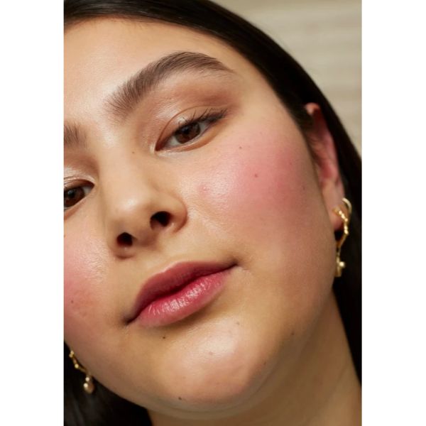 The Body Shop Sheer Touch Lip & Cheek Tint Bloom