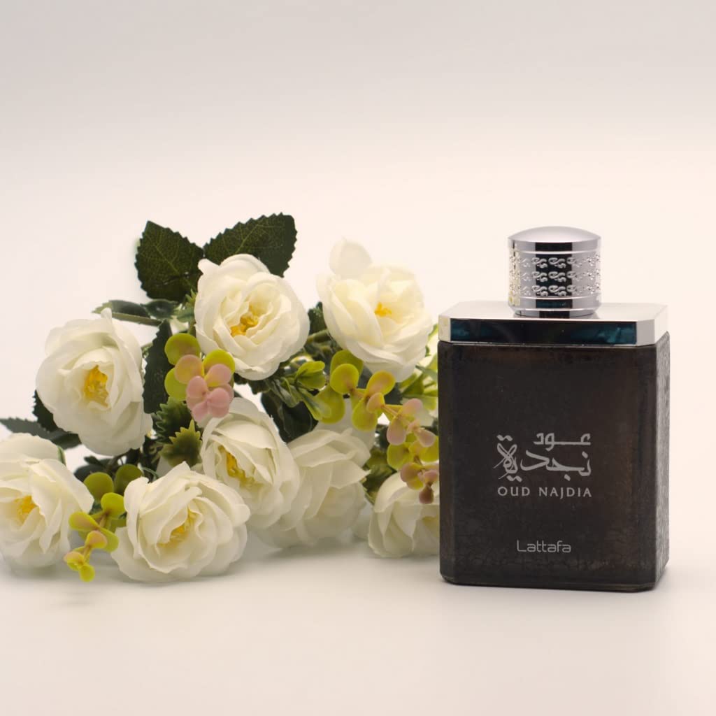 Lattafa Oud Najdia Eau de Parfum 100ml - Long Lasting Rich Oud Masculine Fragrance for Men