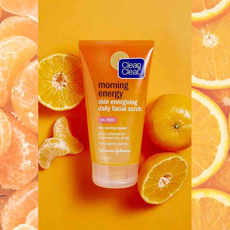 Clean & Clear Morning Energy Skin Energizing Daily Facial Scrub 150ml